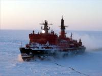 La voie maritime arctique : remède contre les pirates de Somalie.